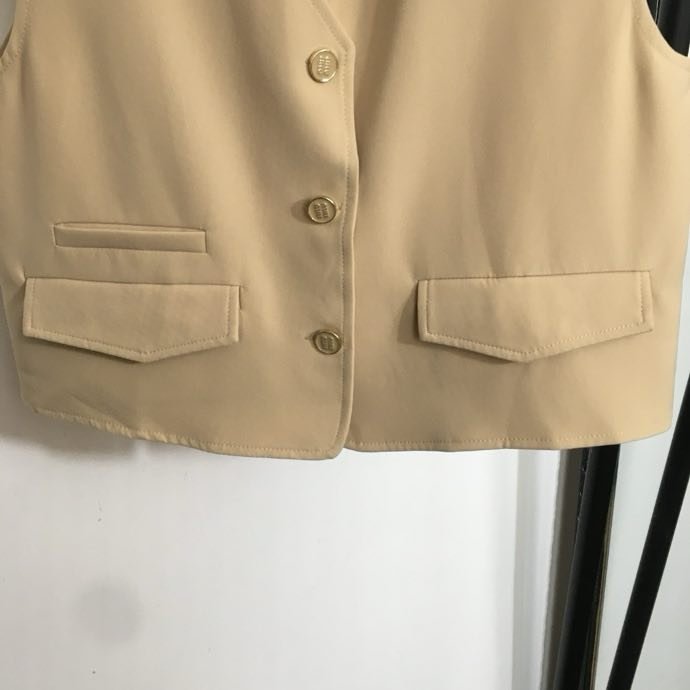 Костюм женский фото 2