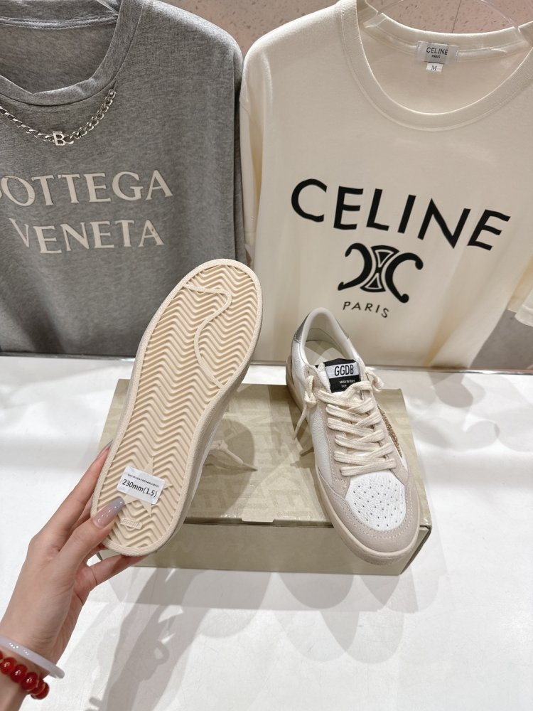 Кроссовки женские Golden Goose фото 9