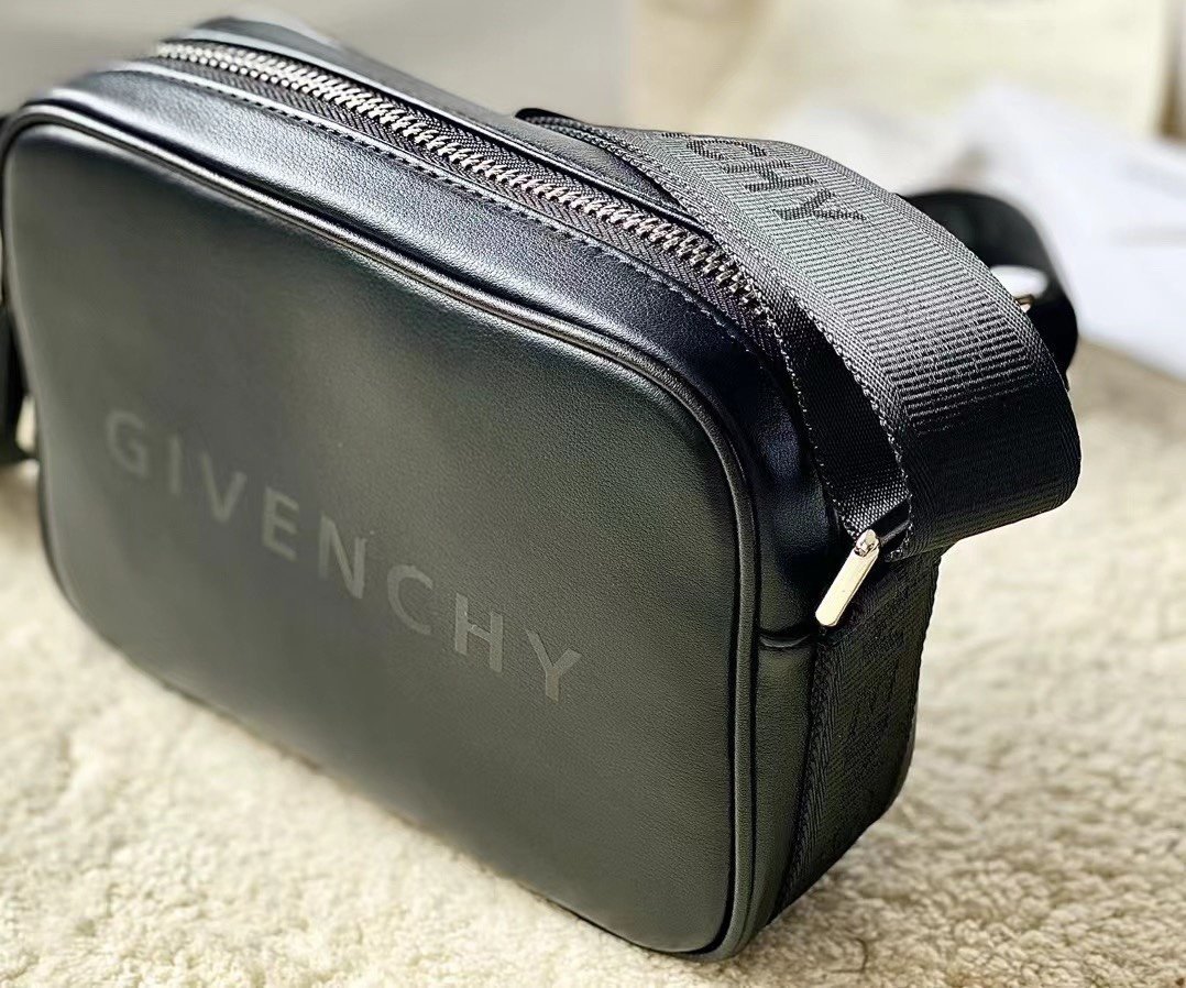 Сумка Givenchy 16 см фото 2