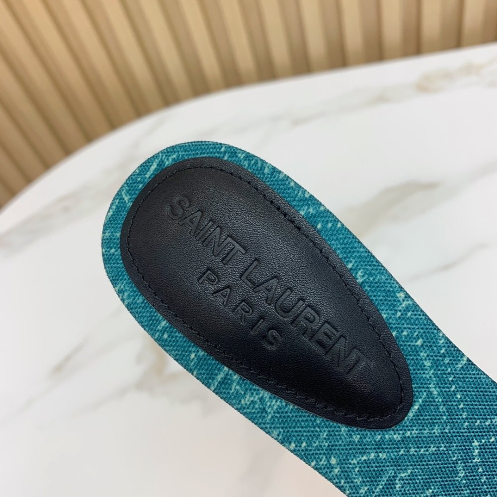 Босоножки фото 9