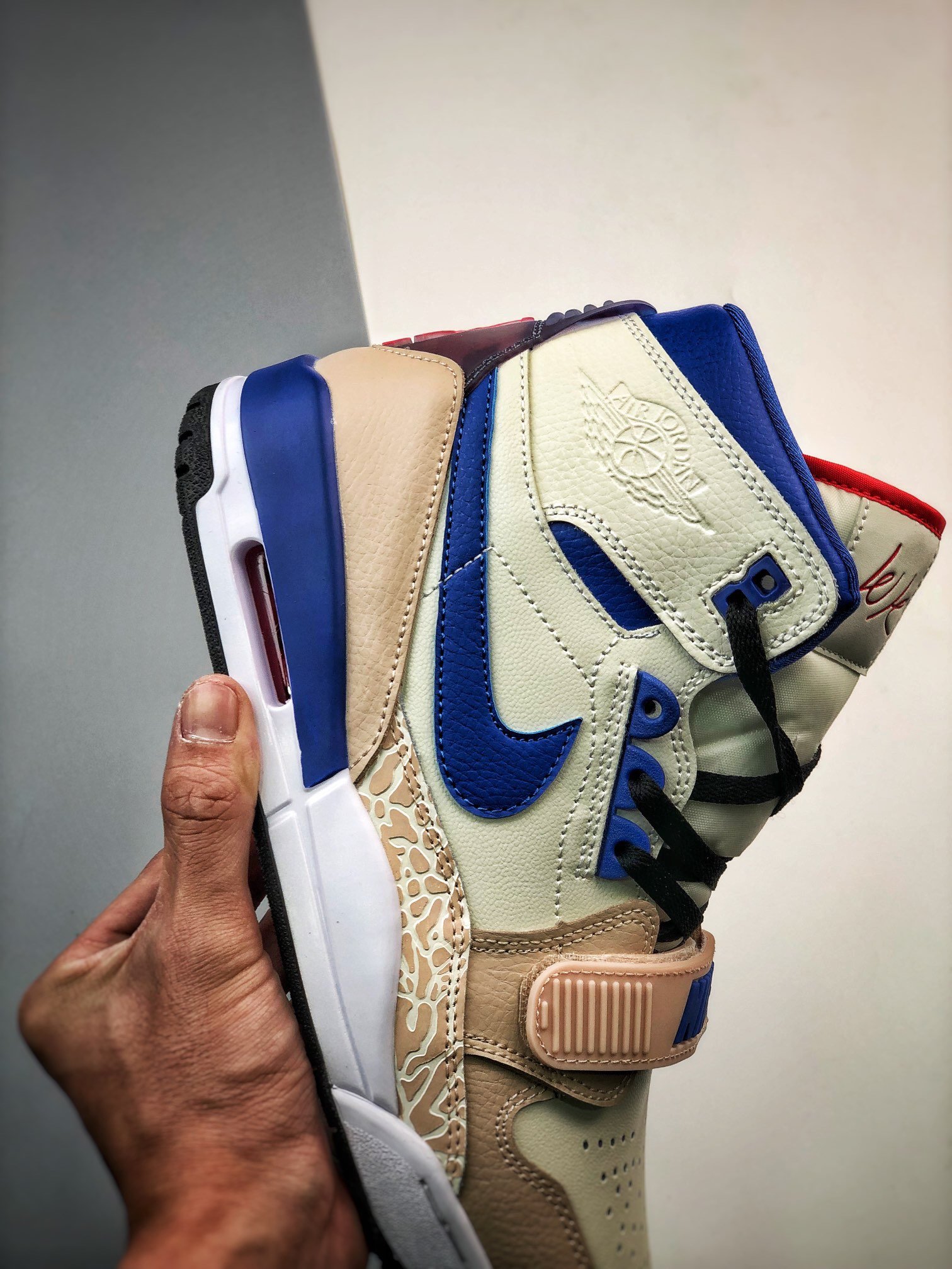 Кроссовки Air Jordan Legacy 312 CD7068-106 фото 9