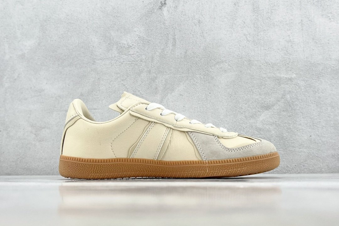 Adidas bw army margiela hotsell