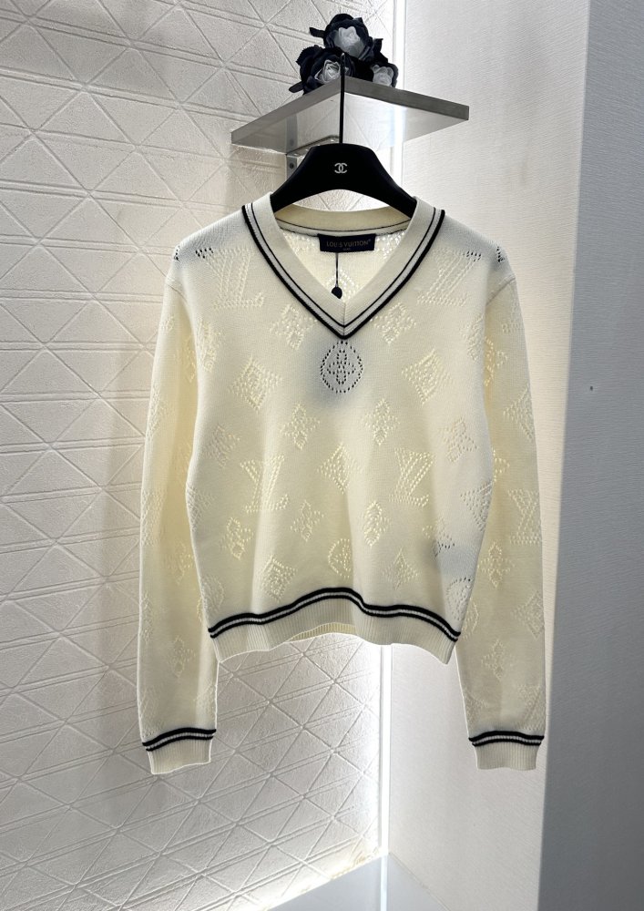 Кофта женская