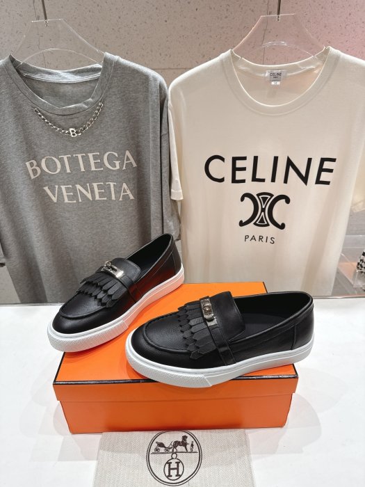 Лоферы женские фото 3