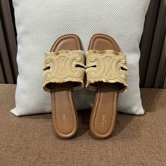 Шлепанцы фото 2