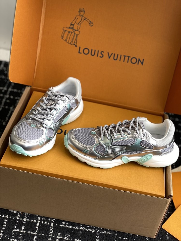 Кроссовки Olympia женские фото 3