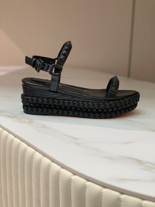 Босоножки фото 4