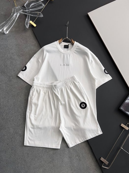 Костюм чоловічий