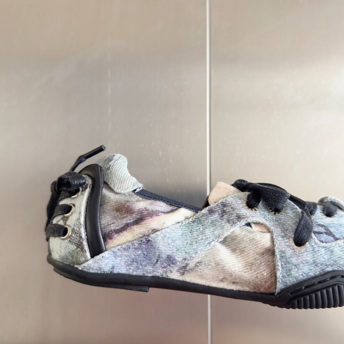 Кросівки фото 8