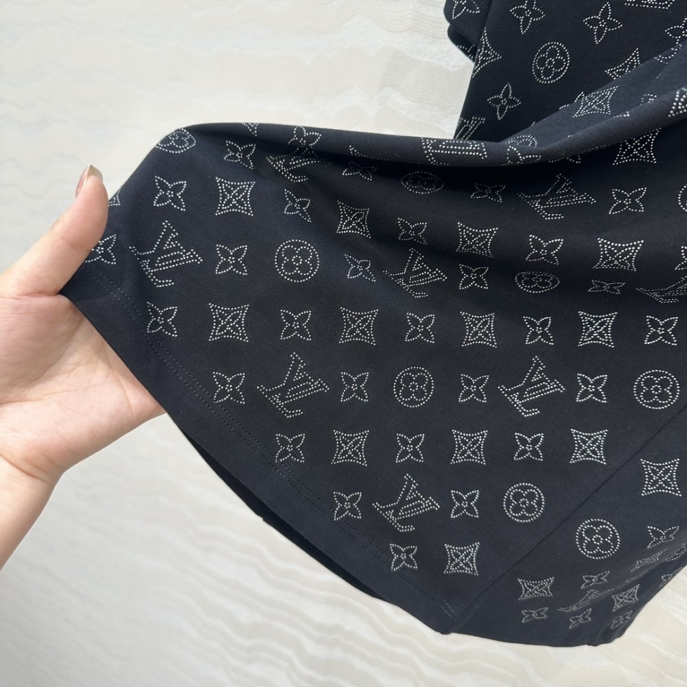 Футболка жіноча фото 7