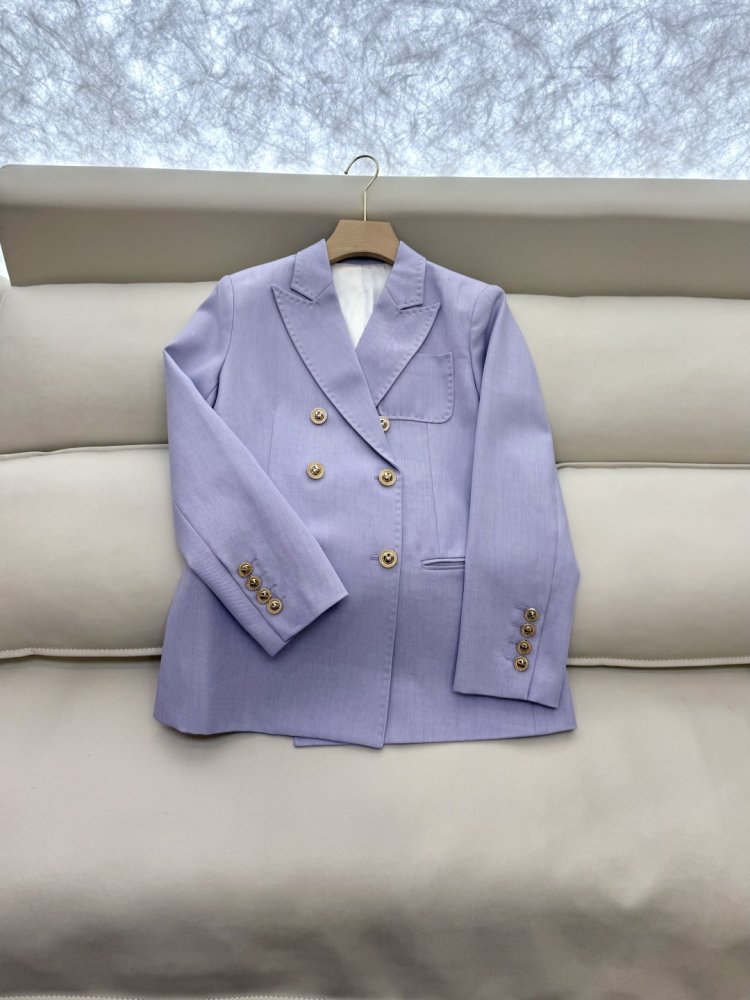 Костюм женский фото 5