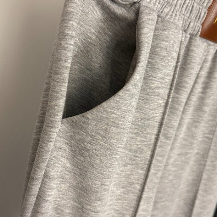 Костюм женский фото 7