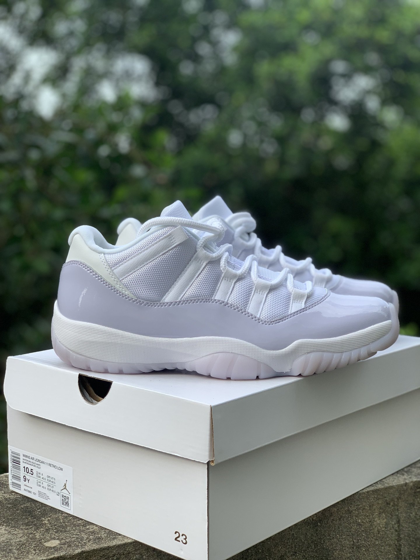 Кросівки Air Jordan 11 Retro Low AH7860-101 фото 5