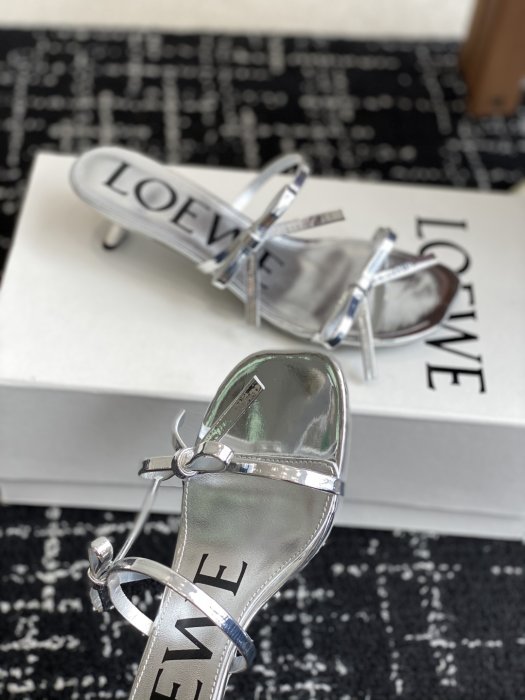 Босоножки фото 6