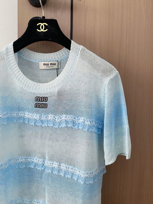 Футболка женская фото 3