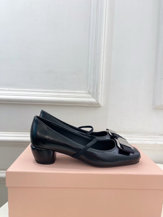 Туфлі жіночі фото 2