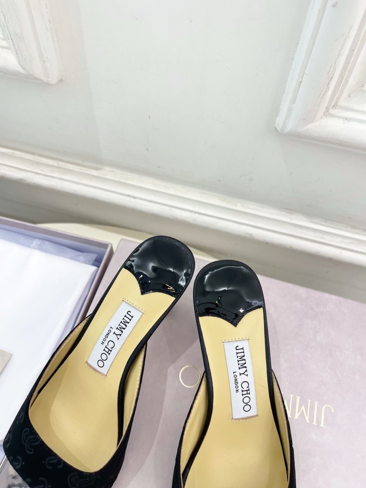 Босоножки фото 7