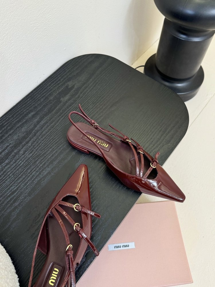 Босоніжки фото 4