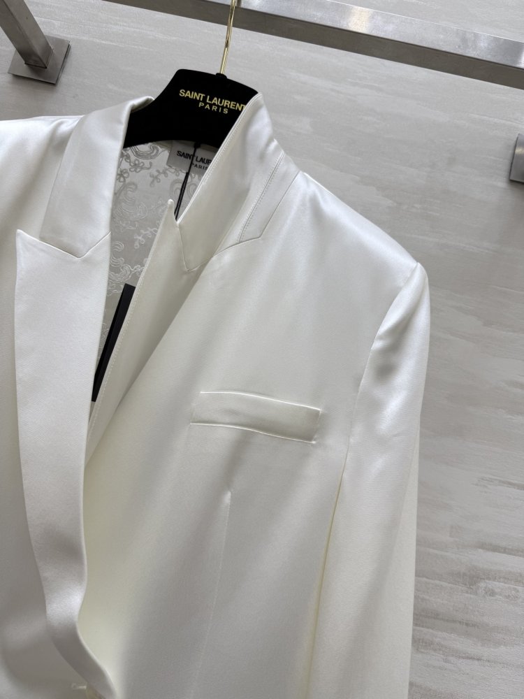 A jacket female фото 4