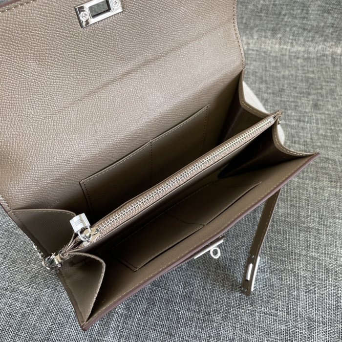 Сумка через плечо Kelly кожаная женская 22 см фото 7