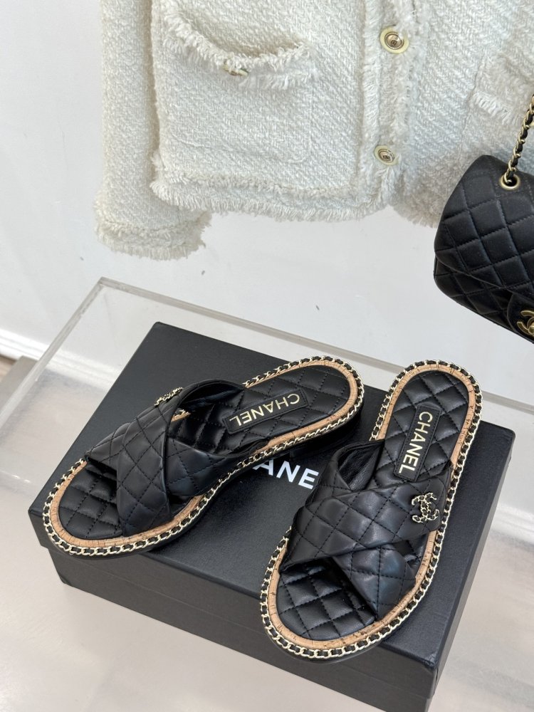 Шльопанці жіночі фото 2