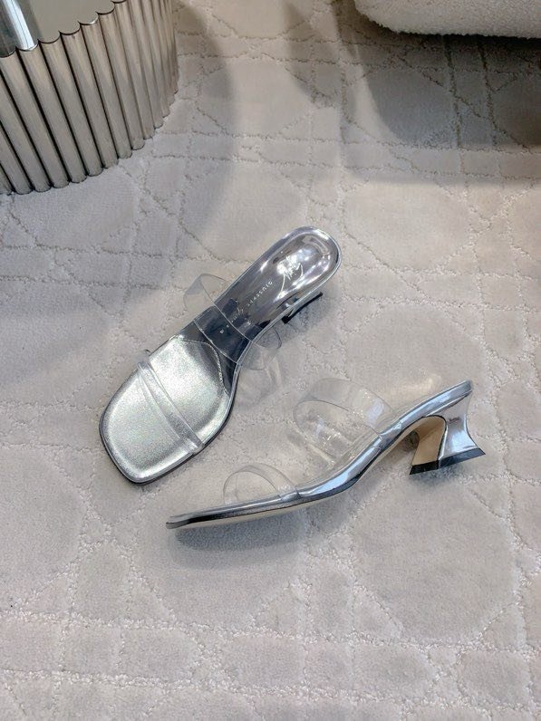 Босоніжки фото 4