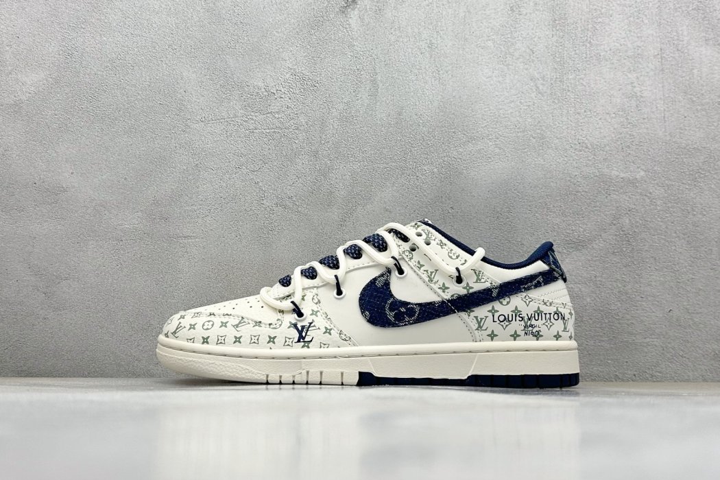 Кроссовки Nike SB Dunk Low