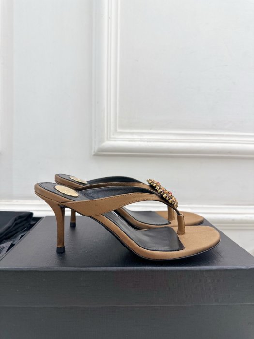 Босоножки фото 2