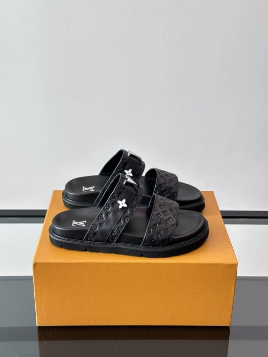 Шлепанцы мужские