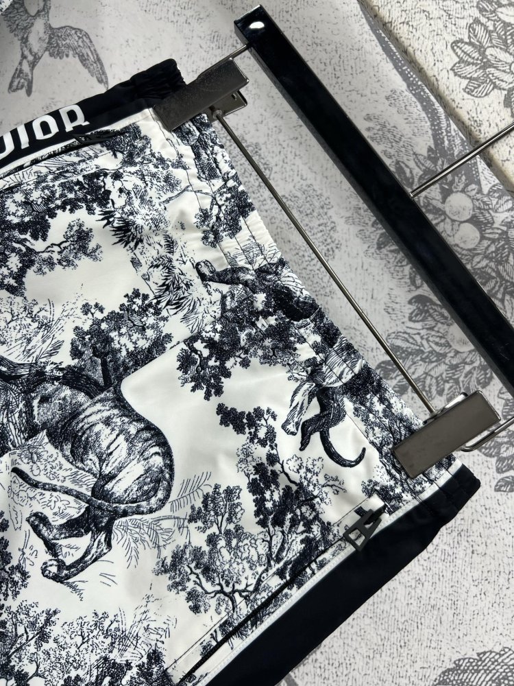 Costume female Rue's Animal Jungle фото 4