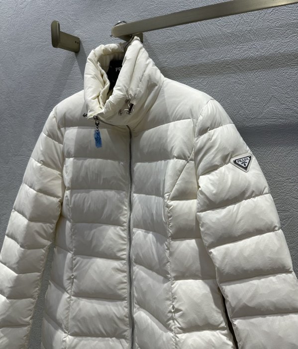 Down jacket фото 6