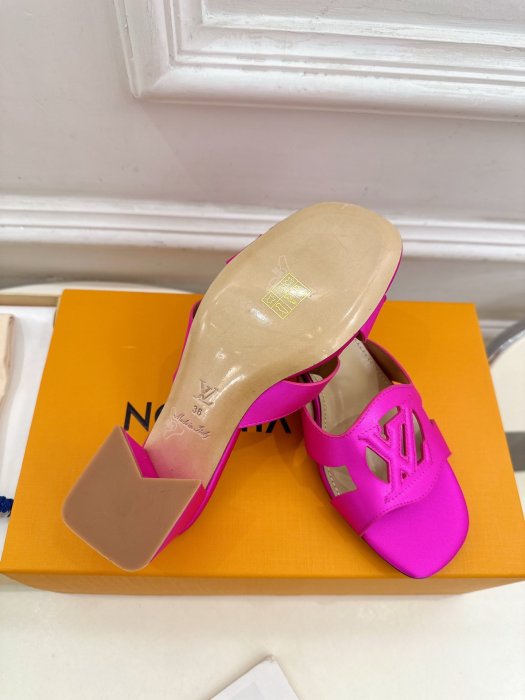 Босоножки фото 9