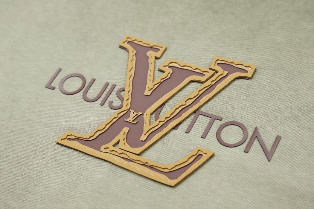 T-shirt men's фото 5