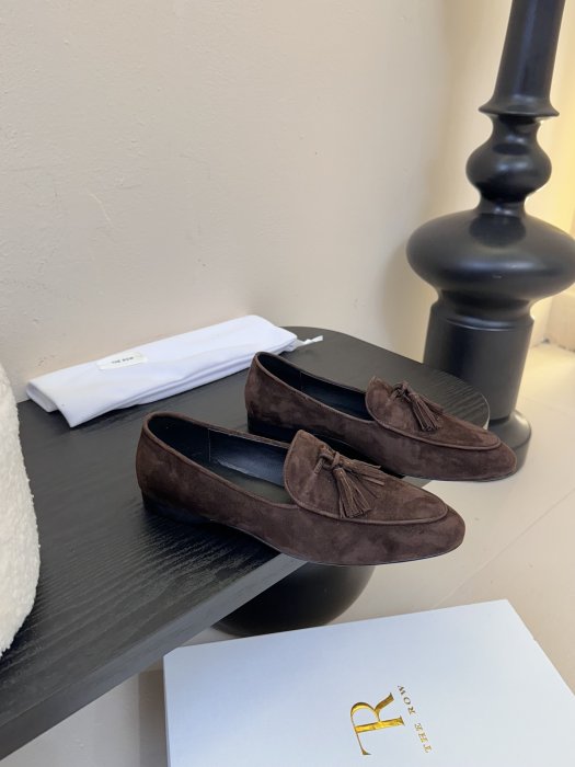 Лоферы жіночі фото 2