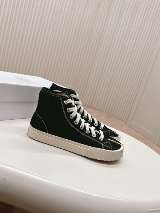 Кеды женские с раздвоенным носком фото 5