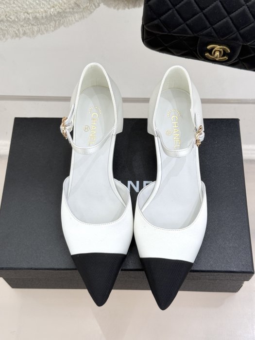 Босоножки фото 4