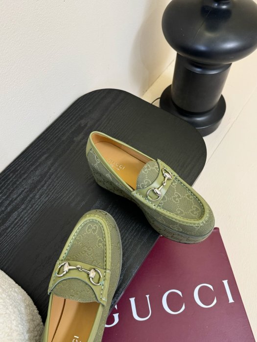 Туфли женские фото 4