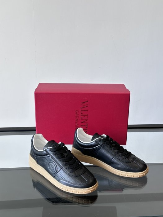 Кросівки чоловічі фото 5