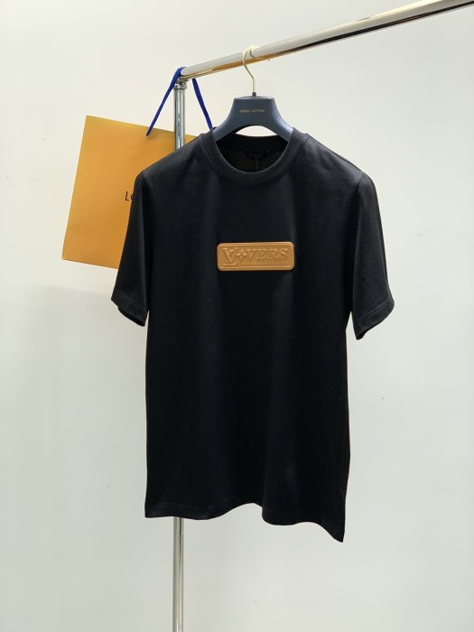 T-shirt men's