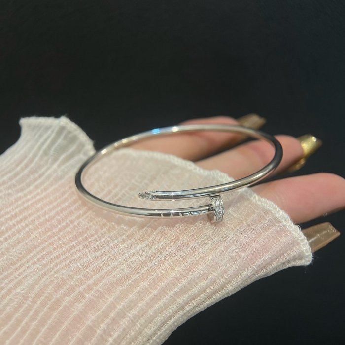 A bracelet