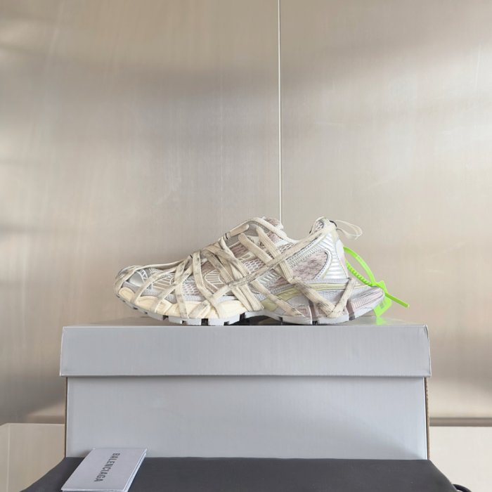 Кроссовки Balenciaga 3XL Extreme Lace фото 5