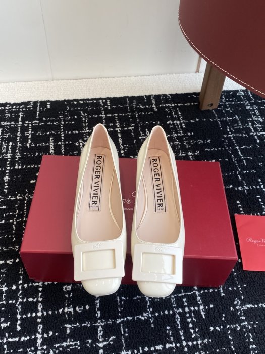 Туфлі жіночі