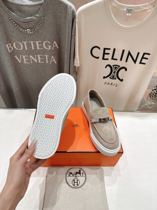 Лоферы женские фото 9