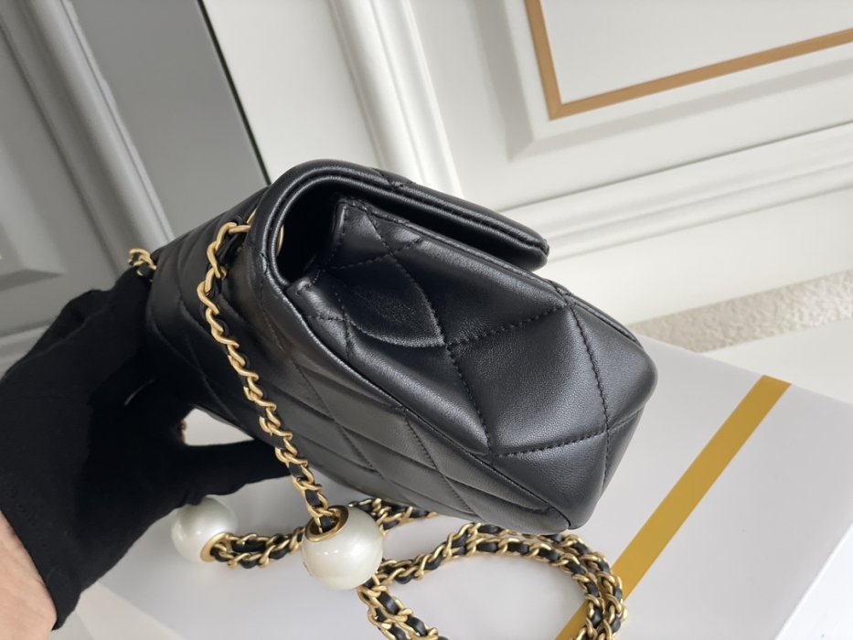 Сумка женская Chanel 24S Double Pearl Small Square Bag фото 4