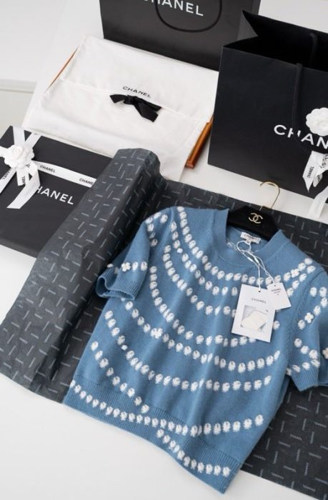 Футболка женская фото 7