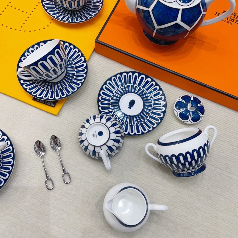 Чайный кофейный сервиз Blue Lotus Series из костяного фарфора фото 6