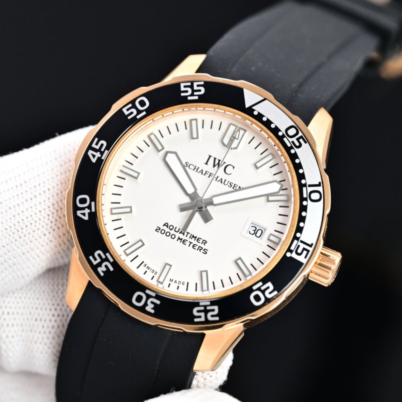 Часы наручные мужские IWC Aquatimer серии J26 44 мм фото 3