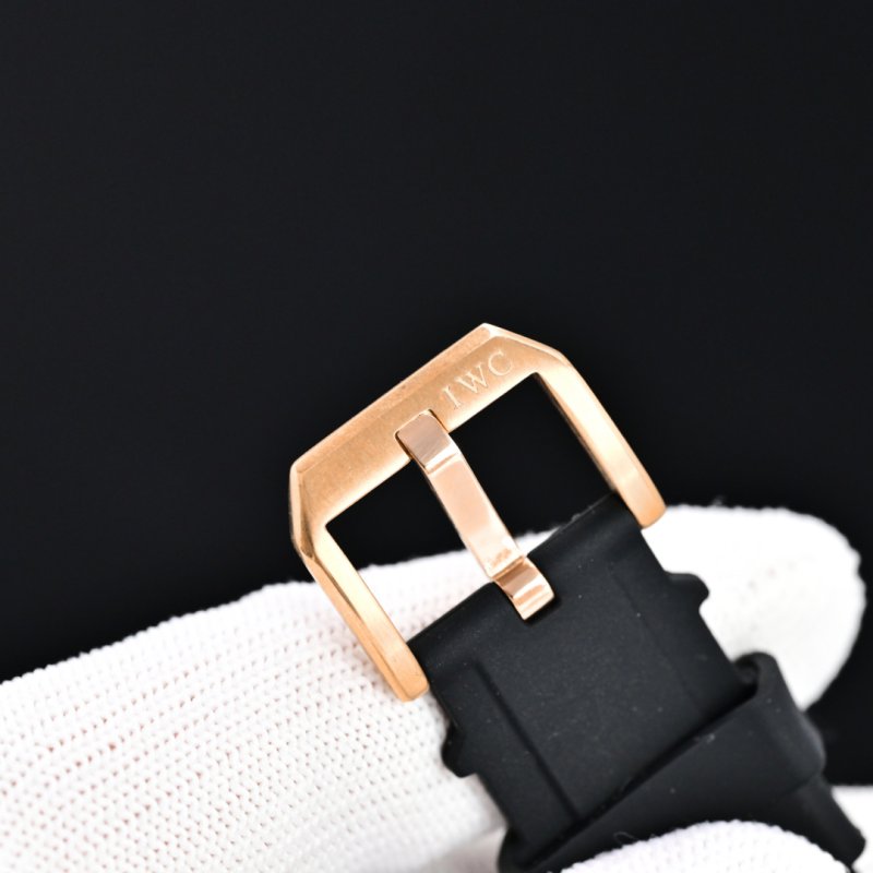 Часы наручные мужские IWC Aquatimer серии J26 44 мм фото 8