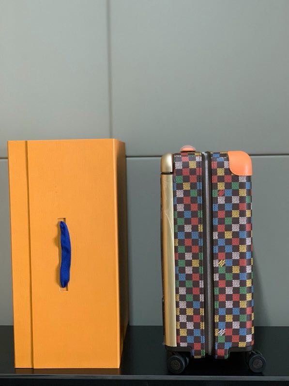 Чемодан Horizon 55 для ручной клади 38х55х21 см фото 3