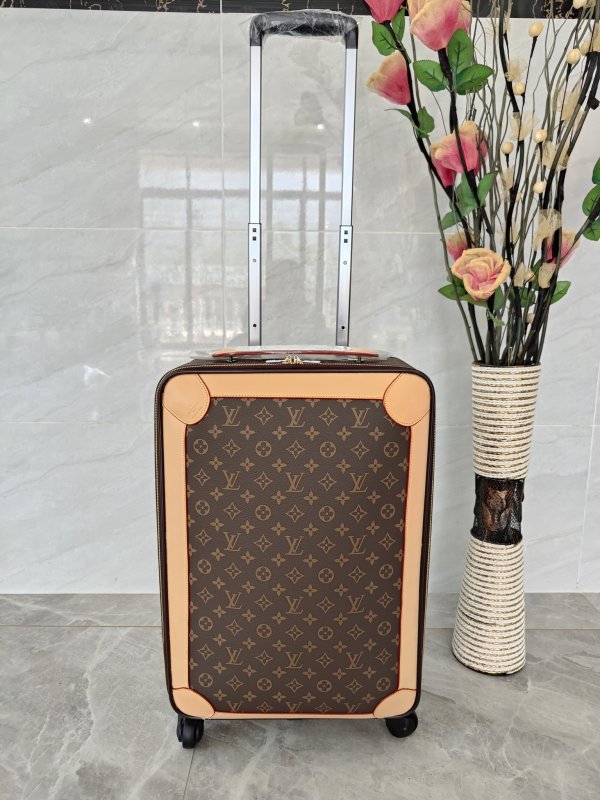 Чемодан ручная кладь LV Pegase
